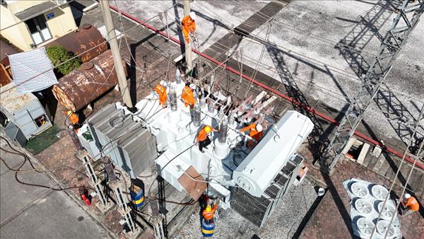 Máy biến áp T3, T4 Trạm biến áp Thái Nguyên hoàn thành sửa chữa lớn giúp nâng cao độ tin cậy lưới điện 